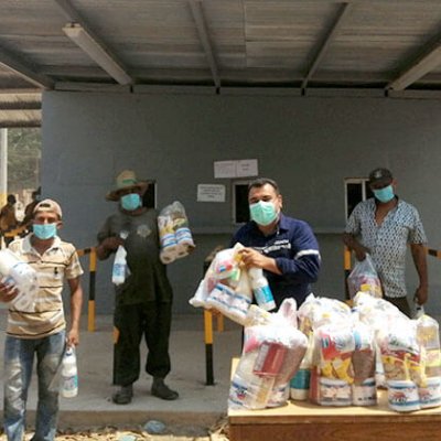 Azunosa entrega 2,100 bolsas de alimentos para beneficiar a colaboradores