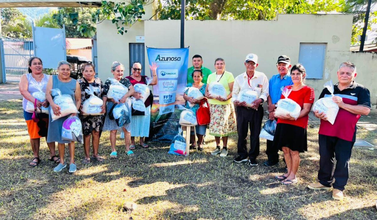 Azunosa fortalece la seguridad alimentaria de adultos mayores en El Progreso, Yoro